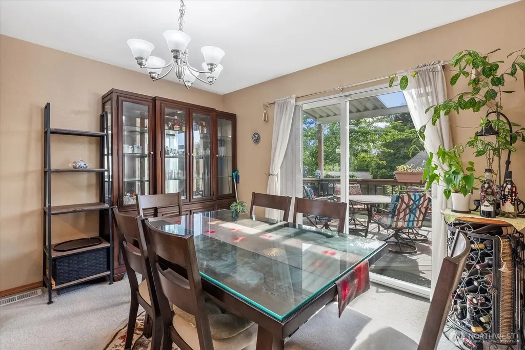 929 149th Place SW Lynnwood WA 98087