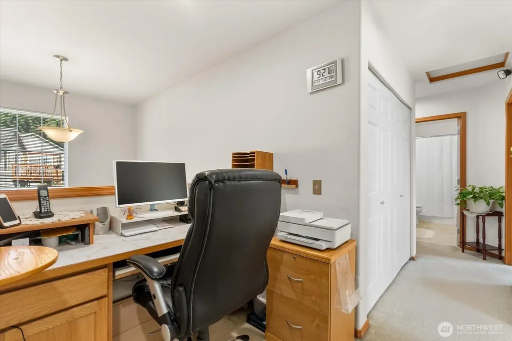929 149th Place SW Lynnwood WA 98087