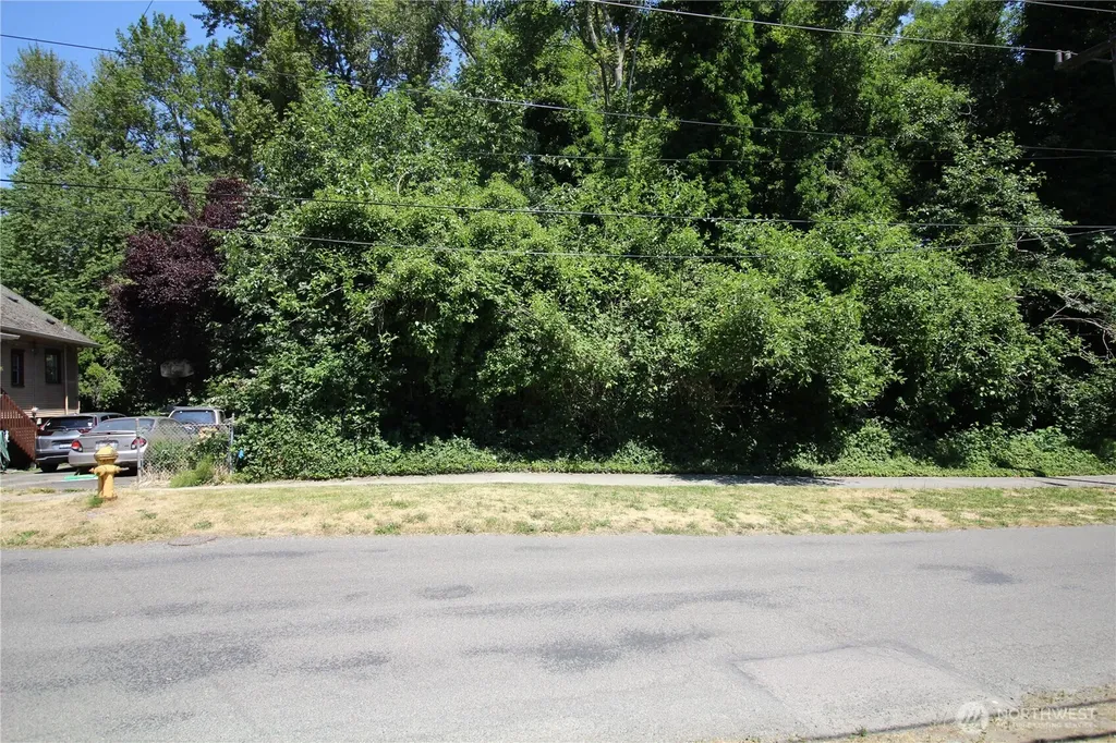 2931 S Brandon Street Seattle WA 98108