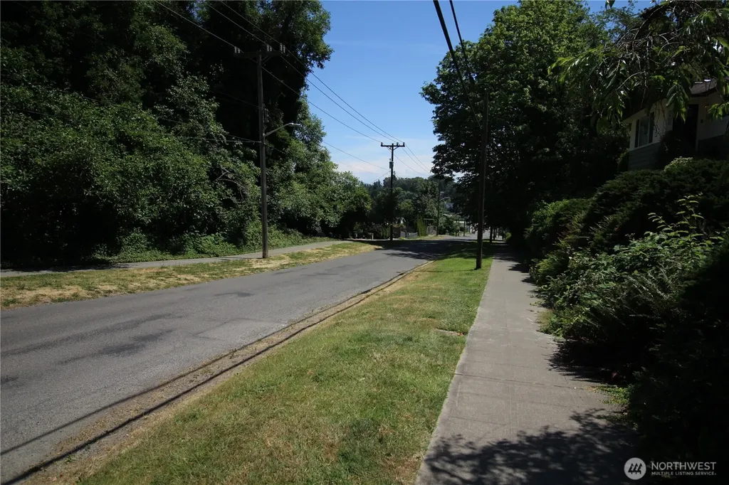 2931 S Brandon Street Seattle WA 98108