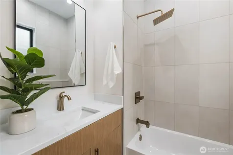 1207 145th Avenue SE Bellevue WA 98007