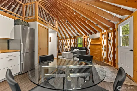 39 Ulrich Lane Mazama WA 98833