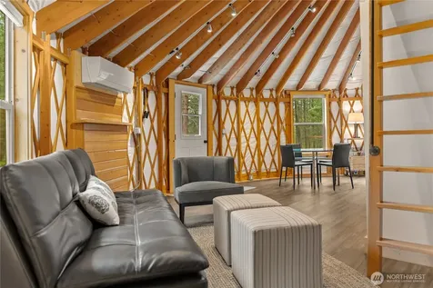 39 Ulrich Lane Mazama WA 98833