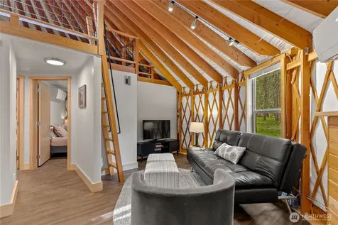 39 Ulrich Lane Mazama WA 98833