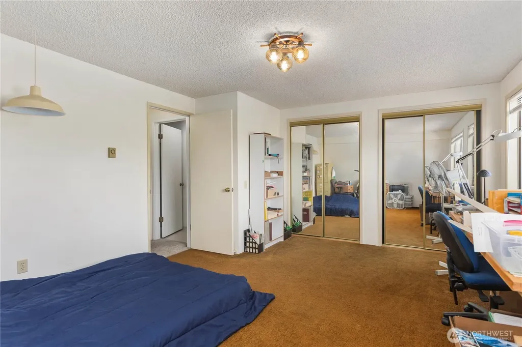 350 Olympic Drive E Grapeview WA 98546