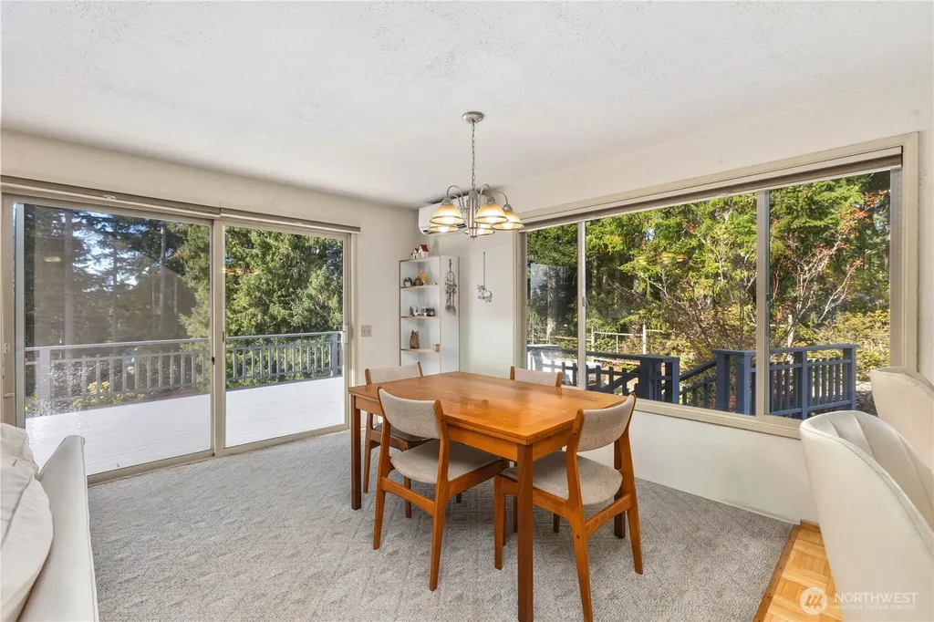 350 Olympic Drive E Grapeview WA 98546