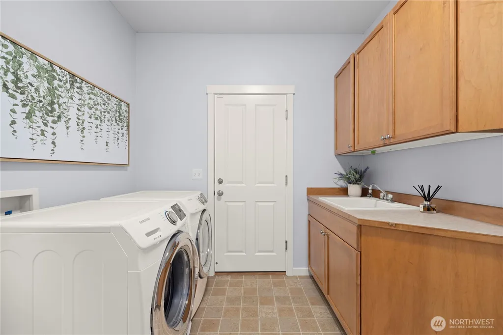 11727 165th Place NE Redmond WA 98052