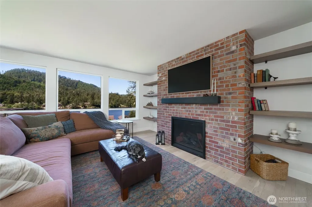 18820 Big Lake Ridge Place Mount Vernon WA 98274