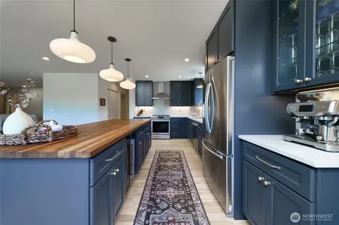 18820 Big Lake Ridge Place Mount Vernon WA 98274