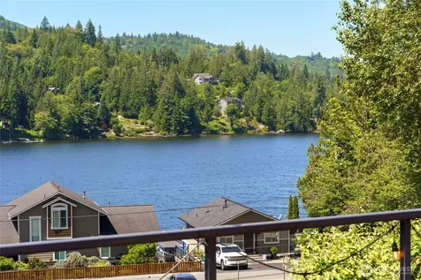 18820 Big Lake Ridge Place Mount Vernon WA 98274