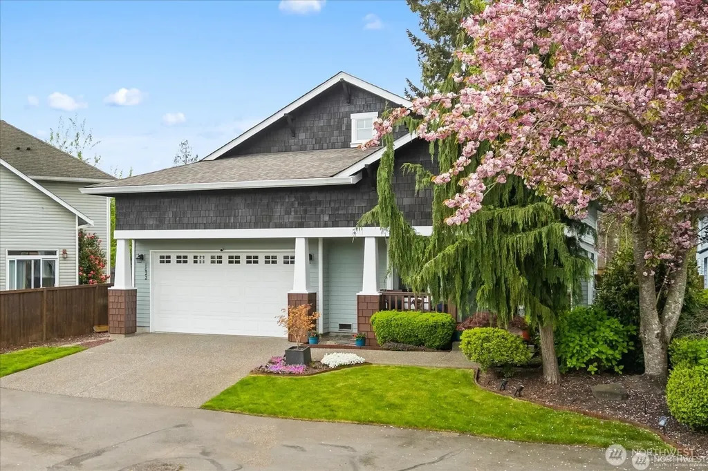 1022 181st Place SW Lynnwood WA 98037