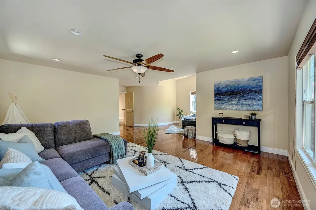 9650 222nd Court NE Redmond WA 98053