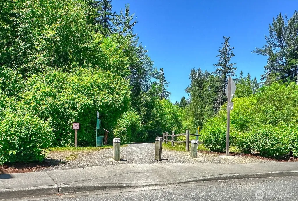 9650 222nd Court NE Redmond WA 98053