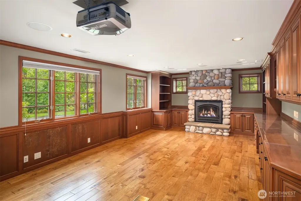 18138 NE 130th Place Redmond WA 98052