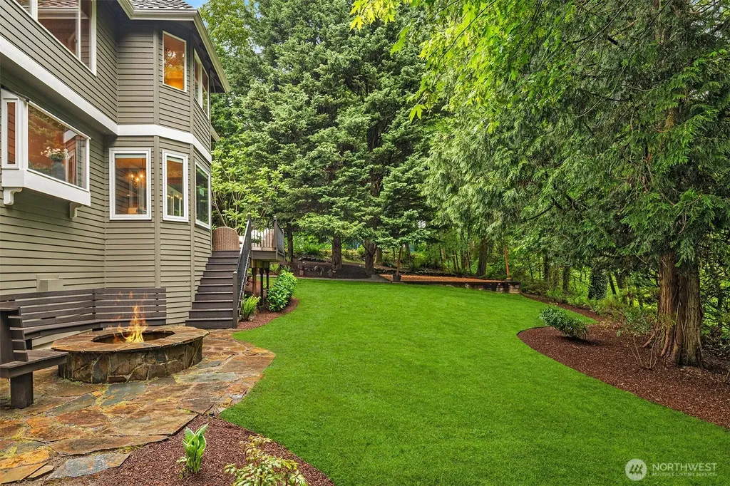 18138 NE 130th Place Redmond WA 98052