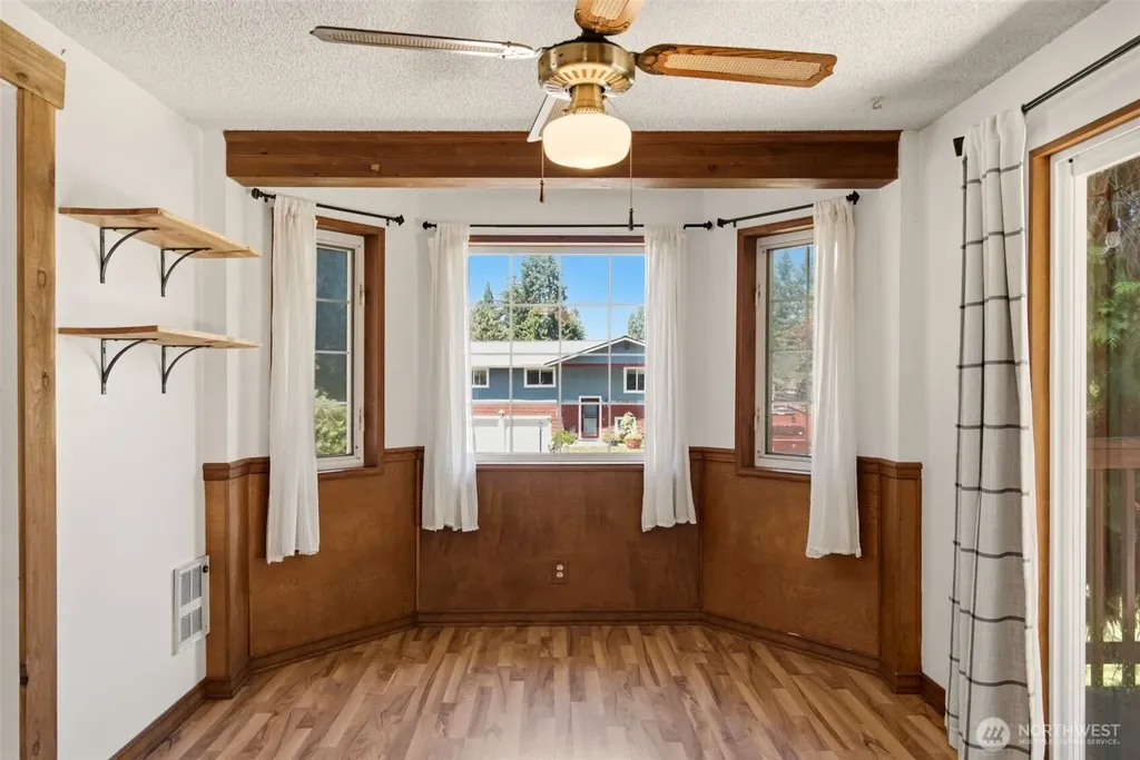 1502 Homann Drive SE Lacey WA 98503