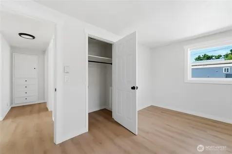 607 S 1st Street Brewster WA 98812