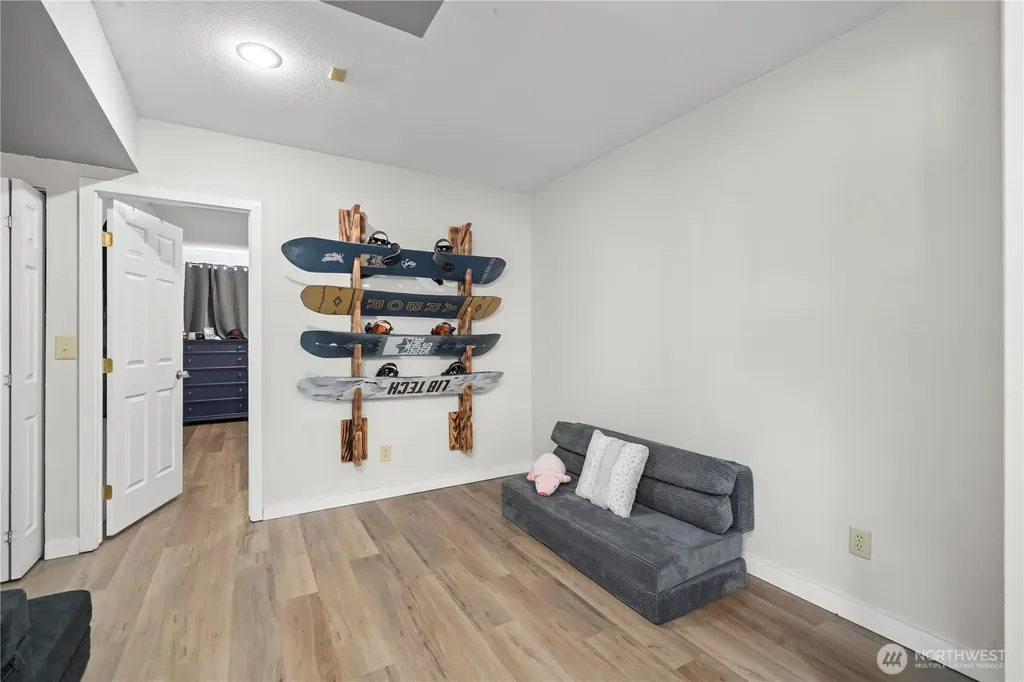 2505 211th Avenue E Lake Tapps WA 98391