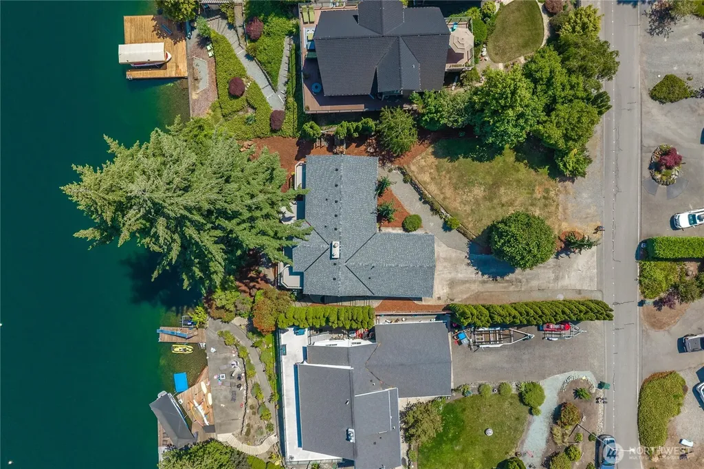 2505 211th Avenue E Lake Tapps WA 98391