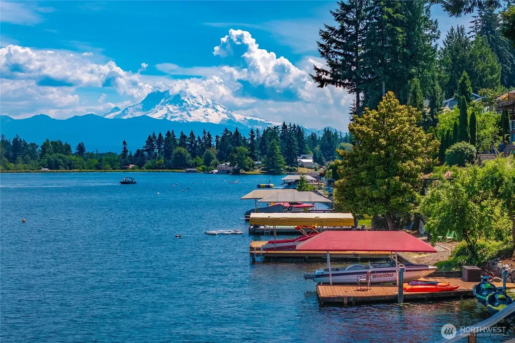 2505 211th Avenue E Lake Tapps WA 98391