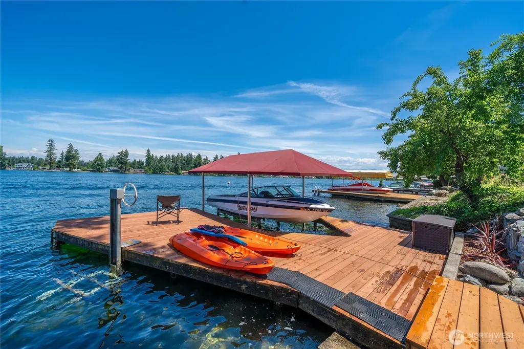 2505 211th Avenue E Lake Tapps WA 98391
