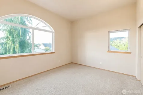 4829 66th Avenue NE Marysville WA 98270