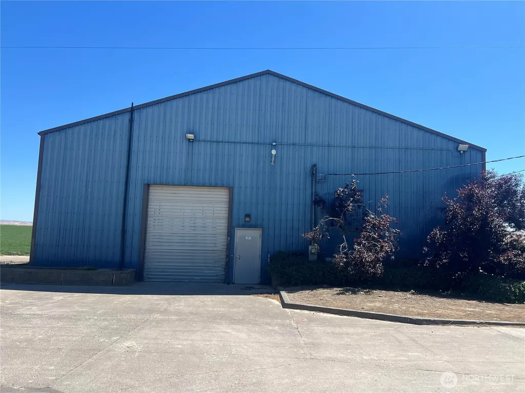 2784 Mcdonald Road Touchet WA 99360