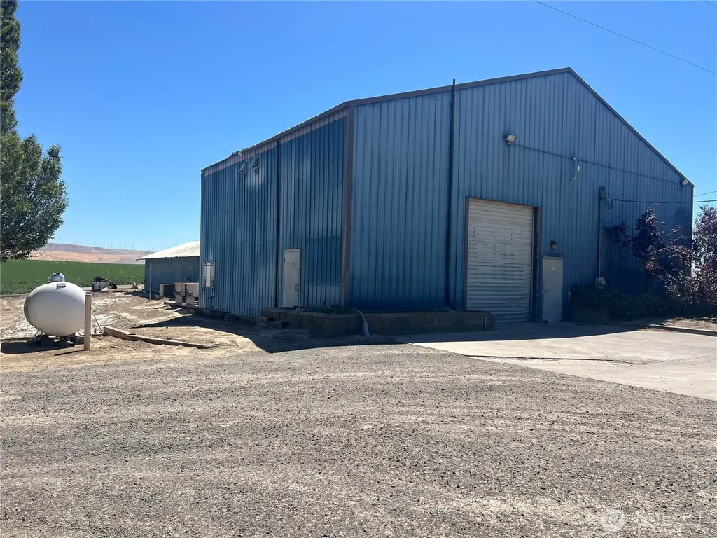 2784 Mcdonald Road Touchet WA 99360