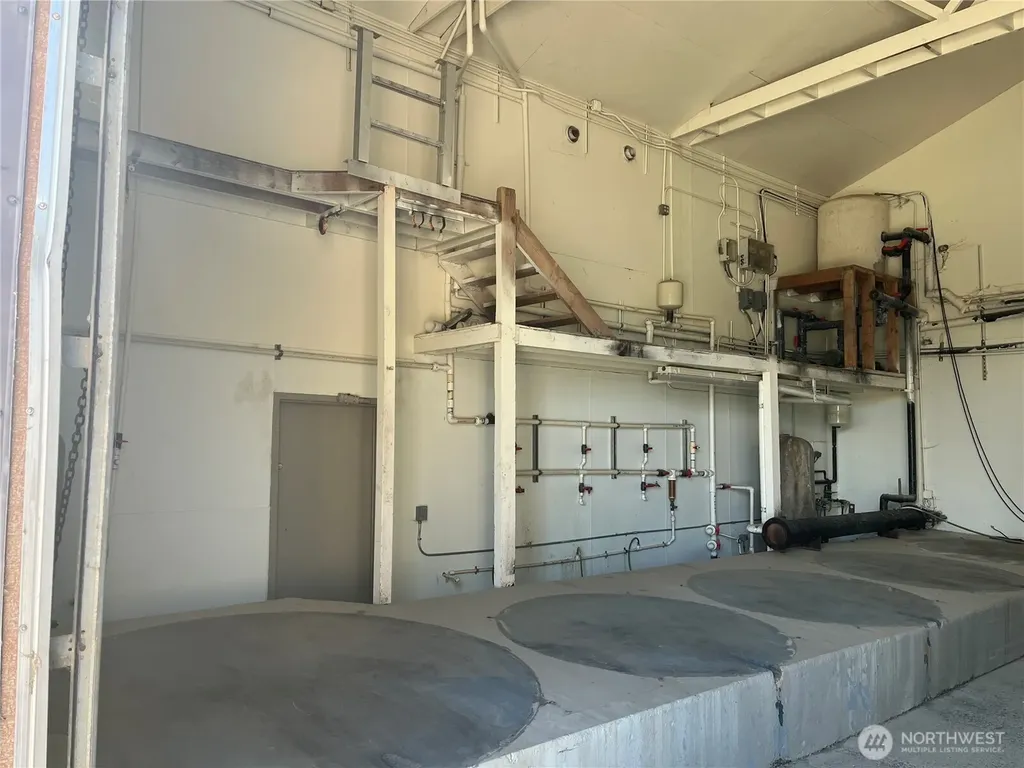 2784 Mcdonald Road Touchet WA 99360