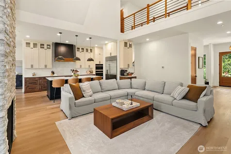 24926 SE 162 Street Issaquah WA 98027