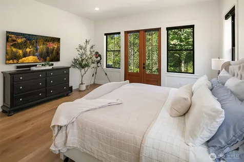 24926 SE 162 Street Issaquah WA 98027