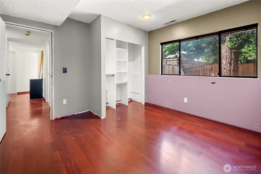 13106 NE 110th Place Kirkland WA 98033