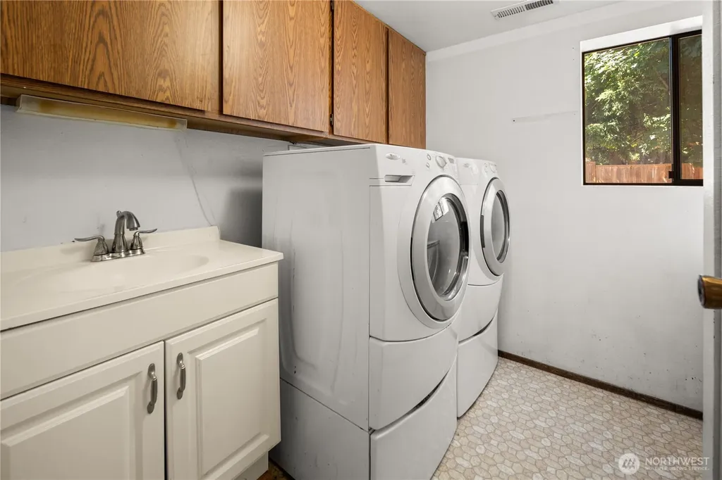 13106 NE 110th Place Kirkland WA 98033