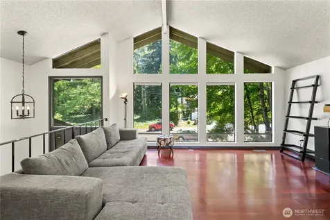 13106 NE 110th Place Kirkland WA 98033