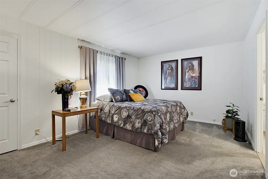 2500 Alder Street Milton WA 98354