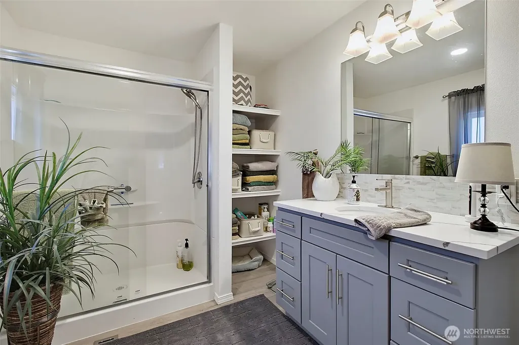 2500 Alder Street Milton WA 98354