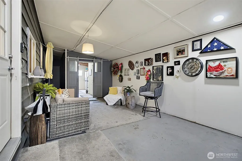 2500 Alder Street Milton WA 98354
