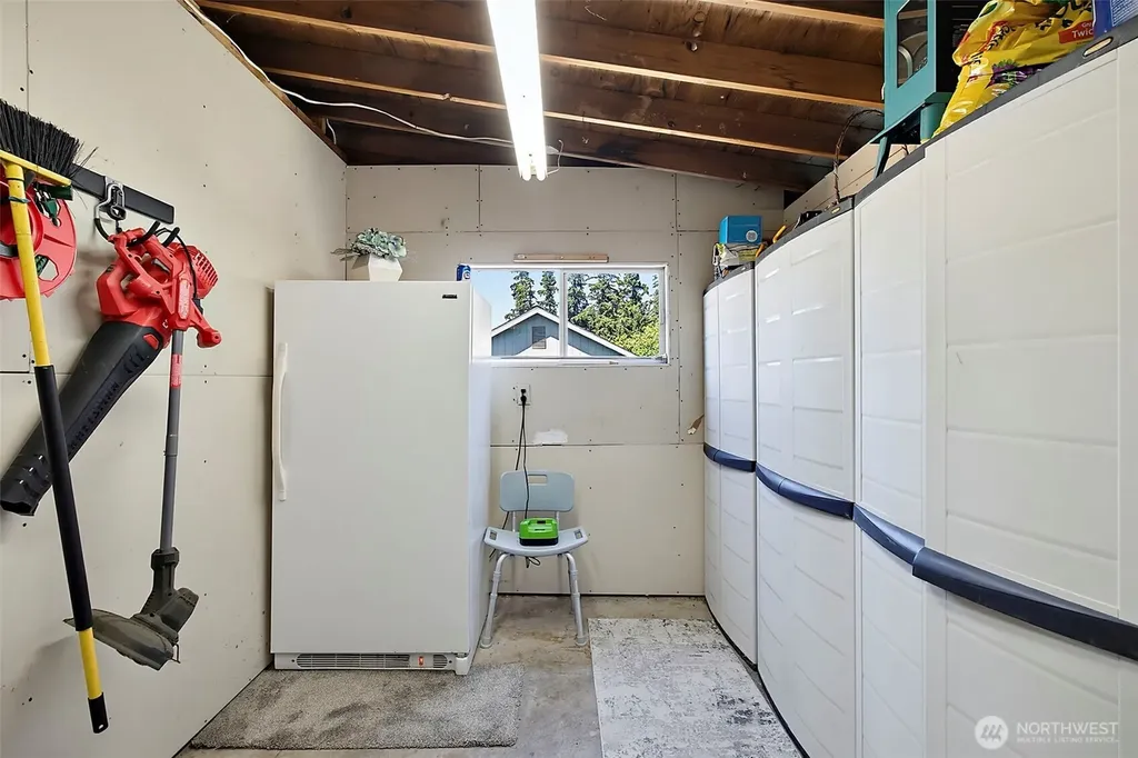 2500 Alder Street Milton WA 98354