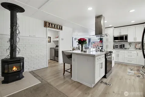 2500 Alder Street Milton WA 98354