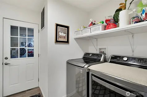 2500 Alder Street Milton WA 98354