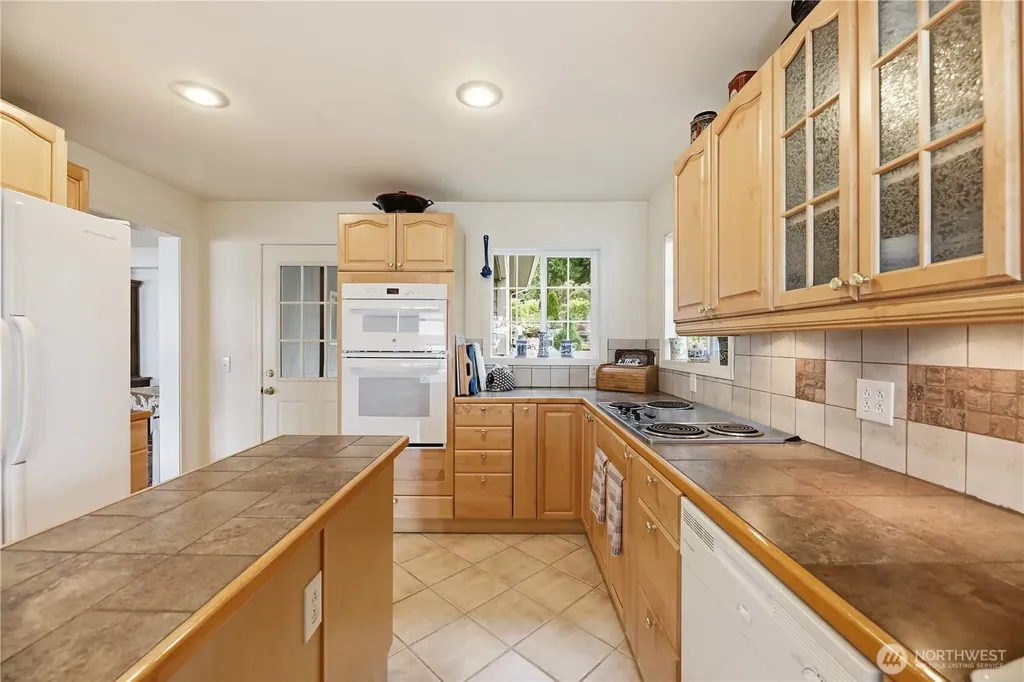 16028 94th Avenue NW Stanwood WA 98292