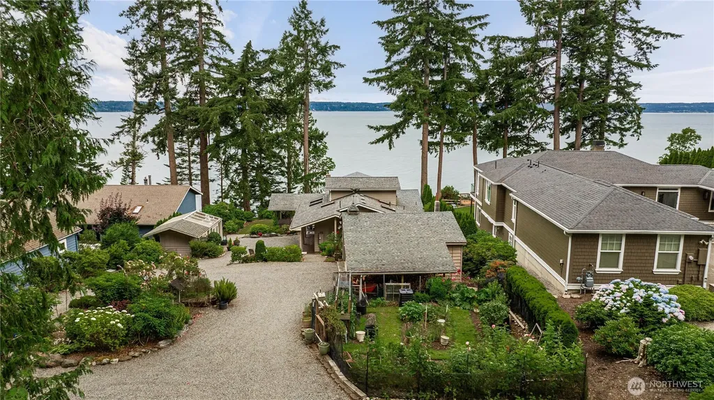 16028 94th Avenue NW Stanwood WA 98292