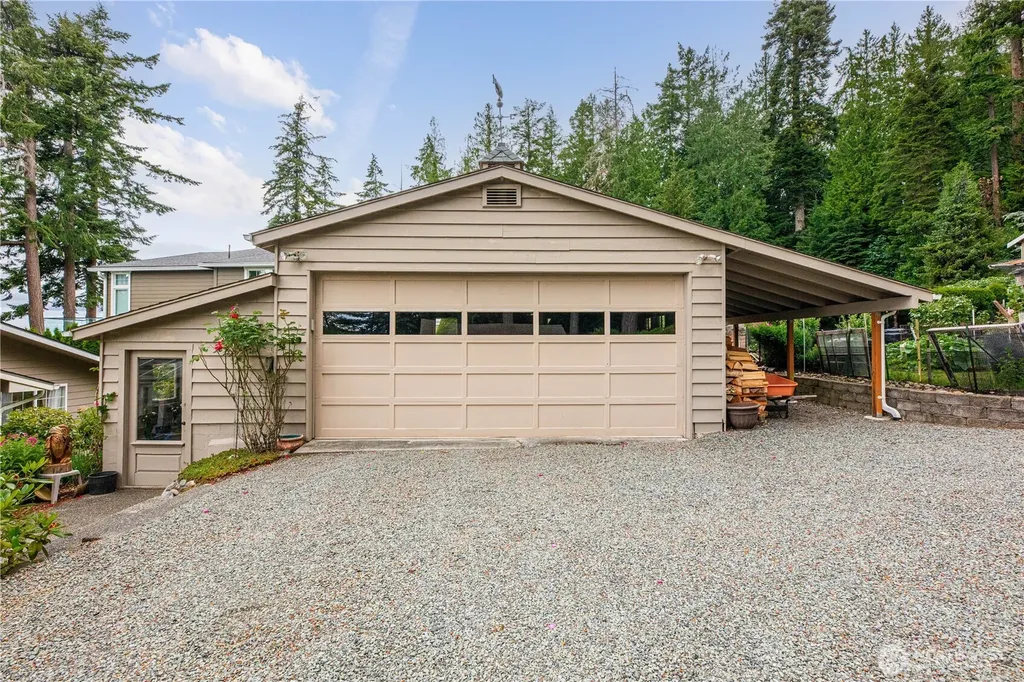 16028 94th Avenue NW Stanwood WA 98292