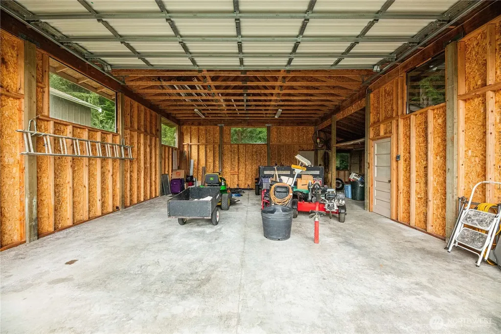 16028 94th Avenue NW Stanwood WA 98292
