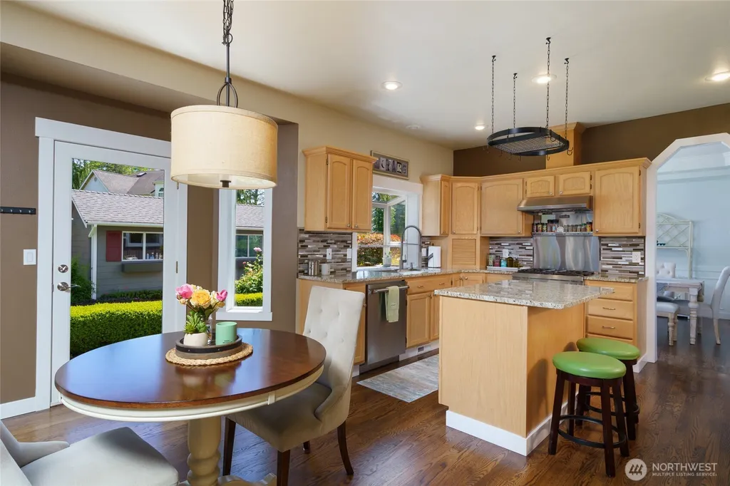 13448 Bridgeview Way Mount Vernon WA 98273