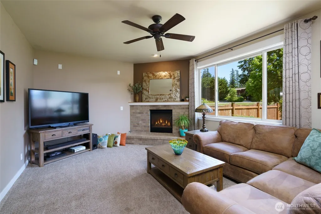 13448 Bridgeview Way Mount Vernon WA 98273