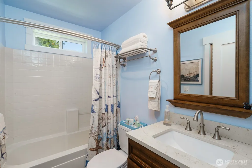 13448 Bridgeview Way Mount Vernon WA 98273