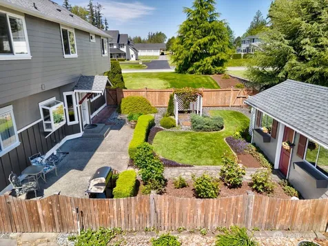 13448 Bridgeview Way Mount Vernon WA 98273