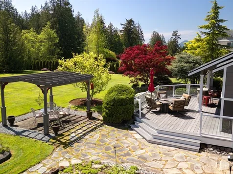 13448 Bridgeview Way Mount Vernon WA 98273