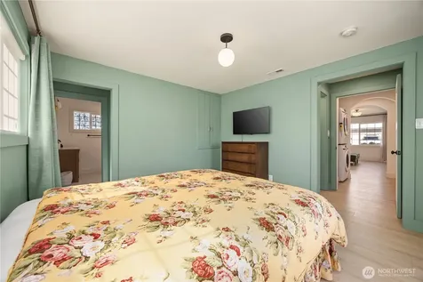 123 Chris Street Pateros WA 98846
